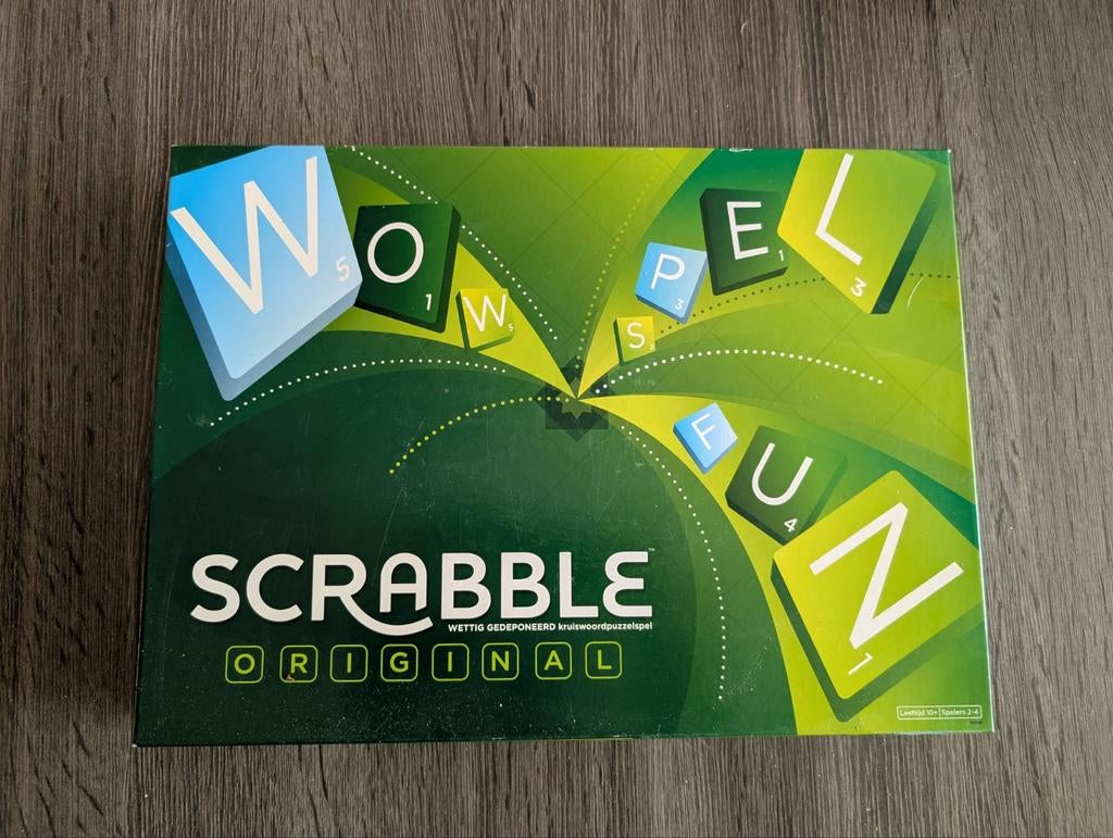 Scrabble Compleet - Leg de Beste Woorden!, Hobby en Vrije tijd, Gezelschapsspellen | Bordspellen, Drie of vier spelers, Ophalen of Verzenden