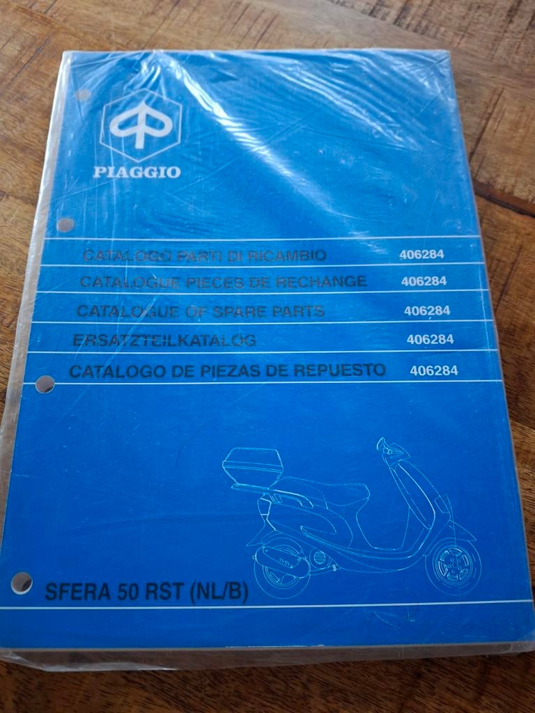 Piaggio Sfera 50 RST Onderdelen Catalogus, Ophalen of Verzenden