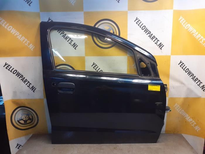 Portier 4Deurs rechts-voor van een Suzuki Alto (ZAM), Gebruikt, -, Deur, -