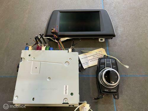 Navigatieset BMW 2-serie 65509317941-65829471068-65129874336, Ophalen of Verzenden, Gebruikt