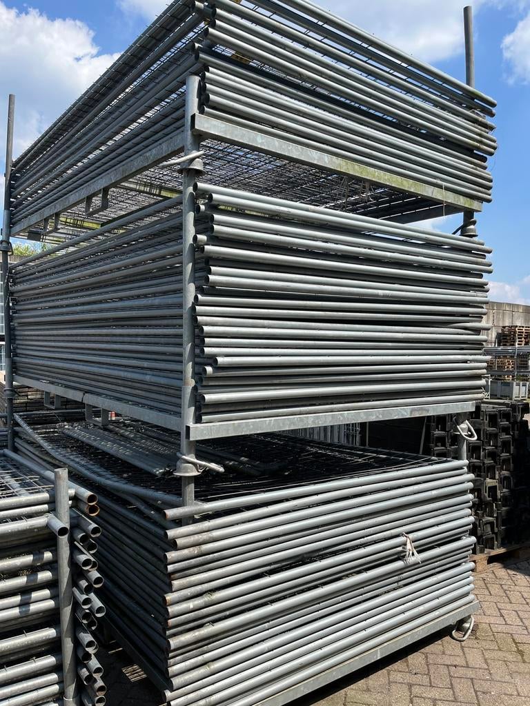 Bouwhek bouwhekken, Ophalen, Zo goed als nieuw