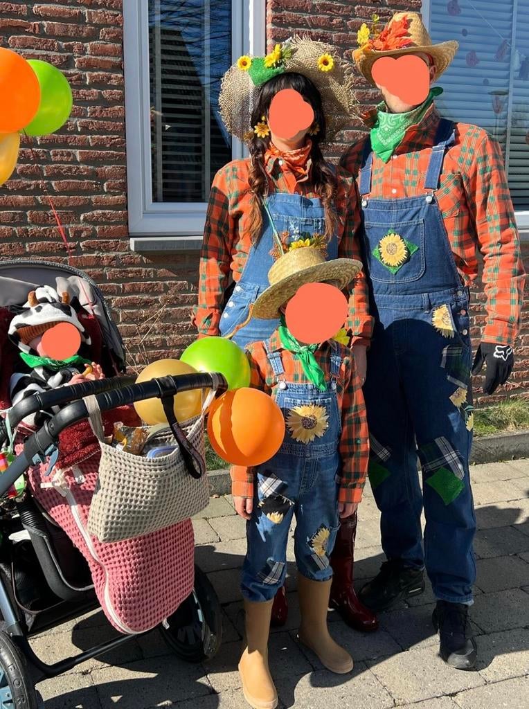 Carnavalskleding boerenfamilie 4 pers 15 delig!, Kleding | Dames, Carnavalskleding en Feestkleding, Carnaval, Maat 42/44 (L), Ophalen of Verzenden