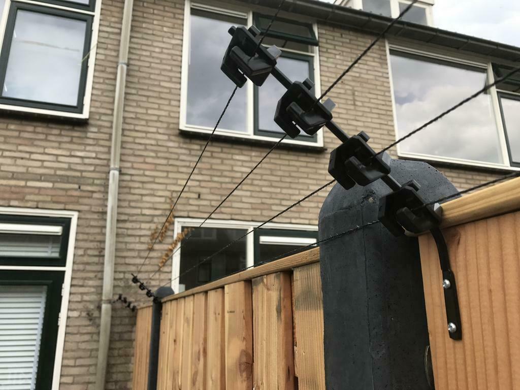 Koltec schutting beugels voor Kattenschrikdraad (4st), Dieren en Toebehoren, Verzenden, Nieuw