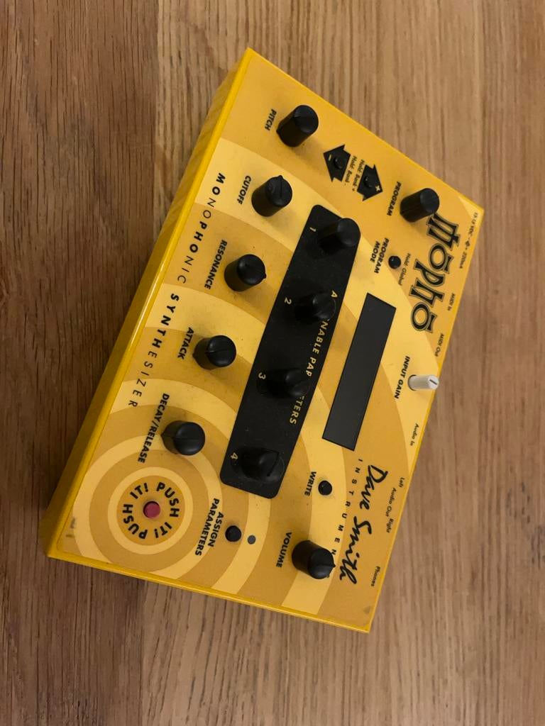 Dave Smith Mopho, Muziek en Instrumenten, Synthesizers, Zo goed als nieuw, Overige aantallen, Overige merken, Met midi-aansluiting