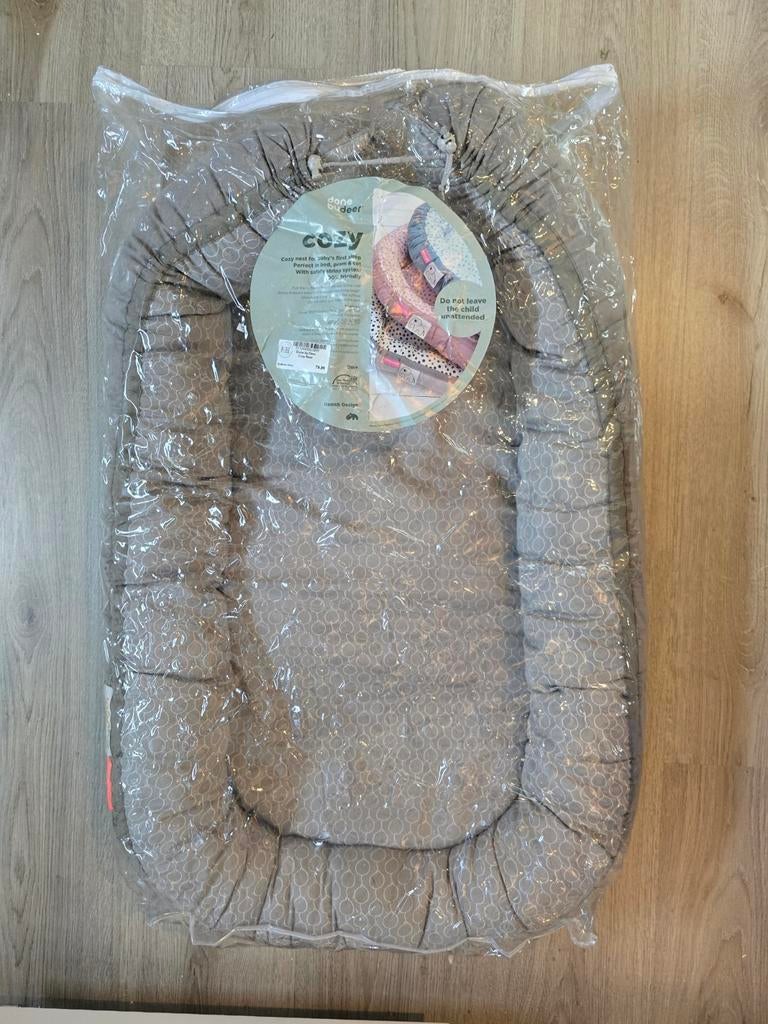 Done by Deer babynest in goede staat, Ophalen of Verzenden, Zo goed als nieuw, Overige typen