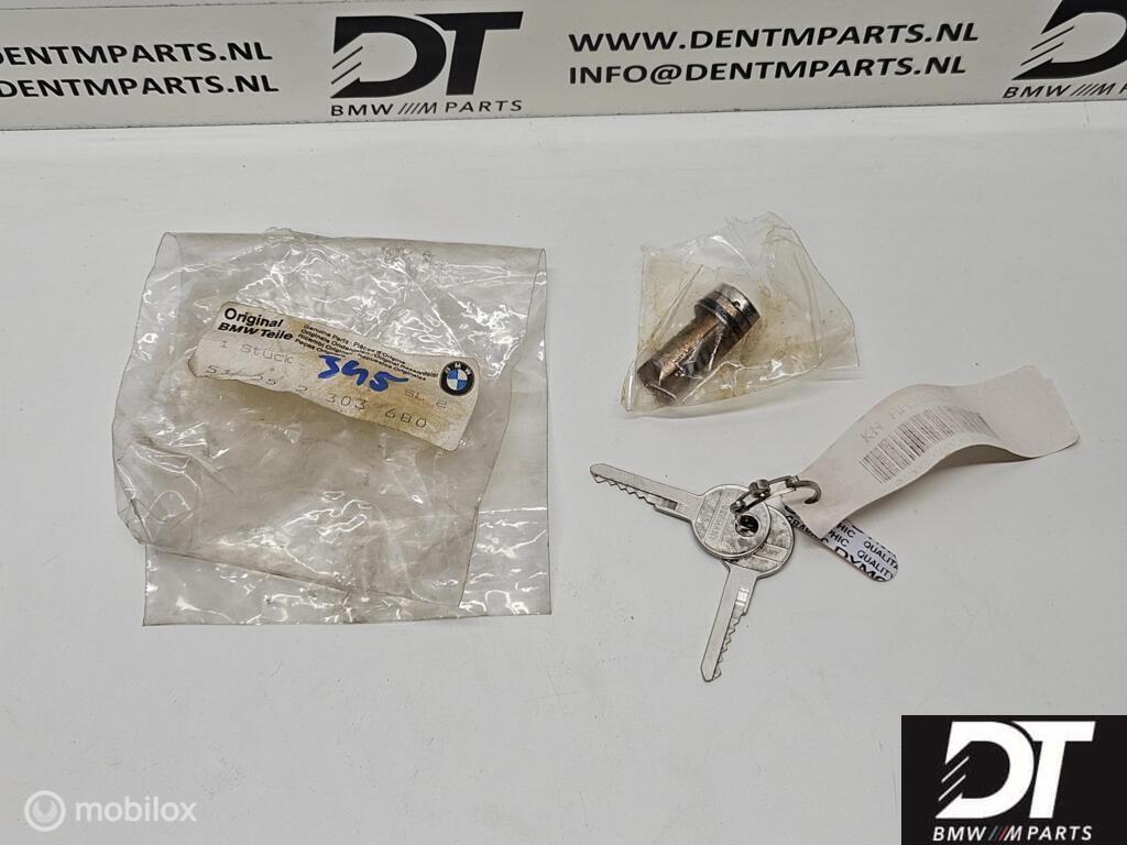 Lock cylinder with key BMW-Motorrad 51252303680, Nieuw, Ophalen of Verzenden