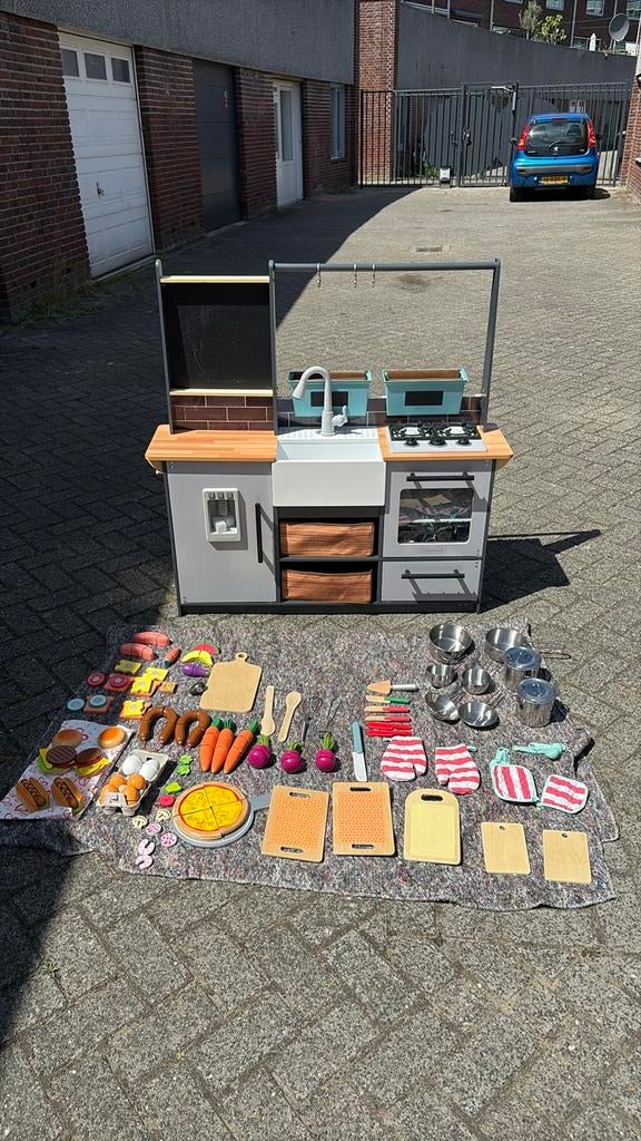 Kinderkeuken met accessoires, Ophalen of Verzenden, Gebruikt, Hout, Speelkeuken