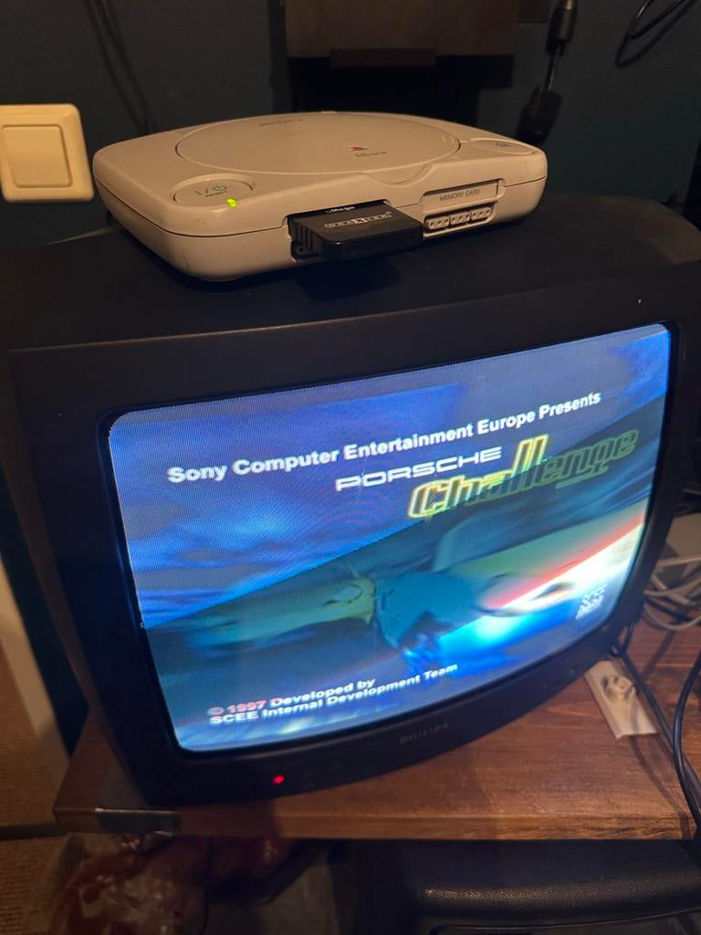 PlayStation 1 (PS one) - Klassieker! Slim versie, Z, Gebruikt, Z, Z
