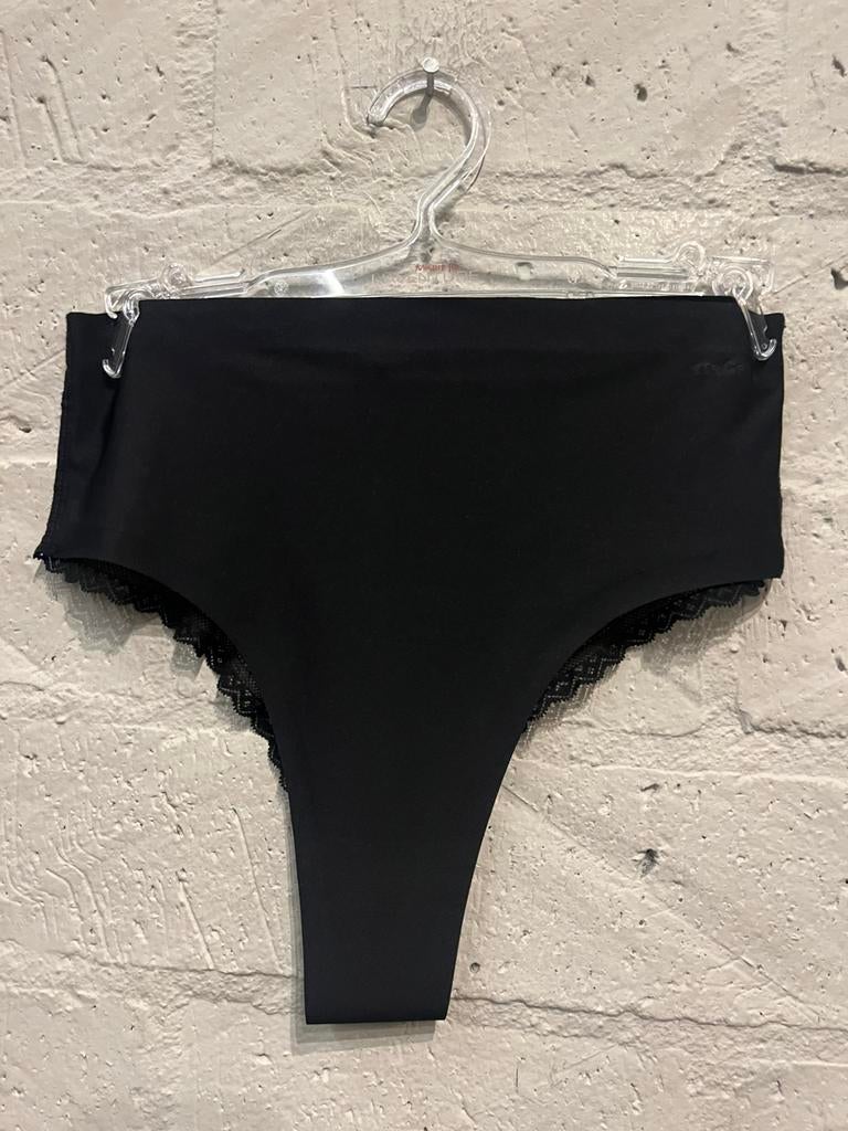 Ten Cate string maat M 38/40 NIEUW!! Nu €15,-, Ophalen of Verzenden, Zwart, String