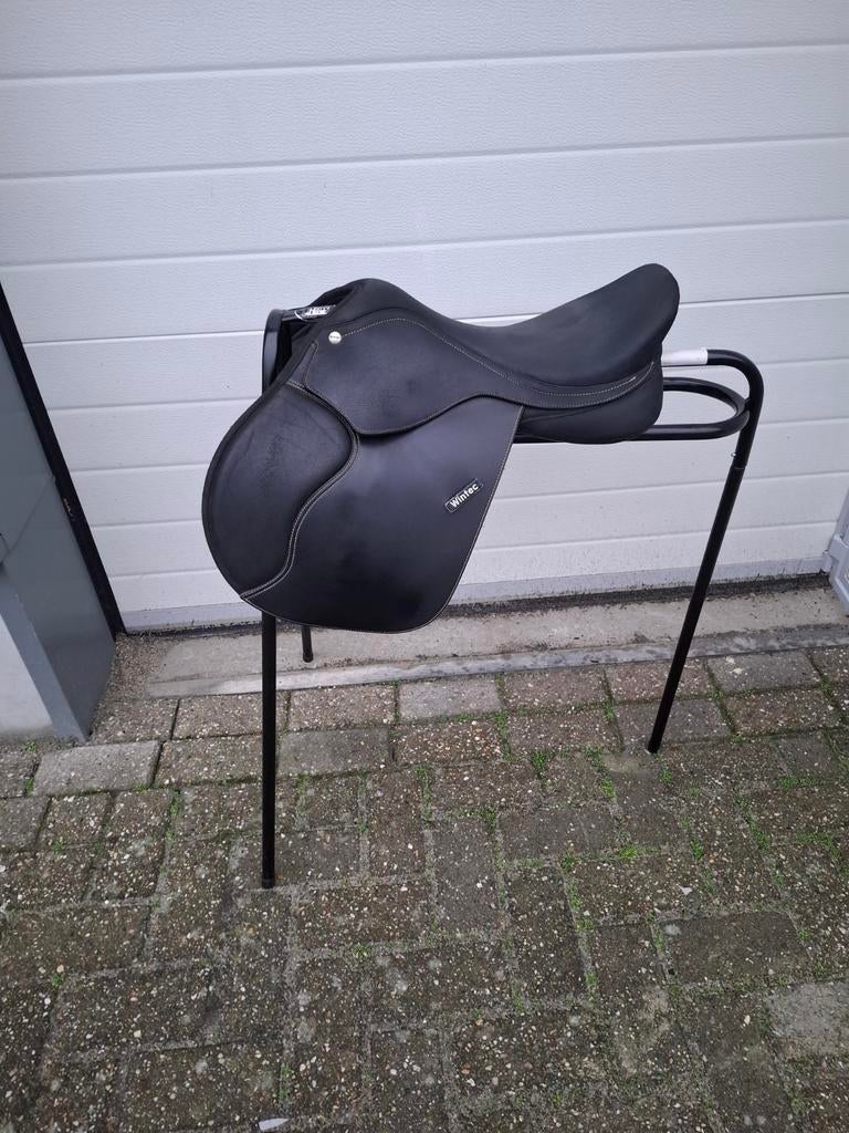 Wintec springzadel 16 inch, Ophalen of Verzenden, Springen, Zo goed als nieuw