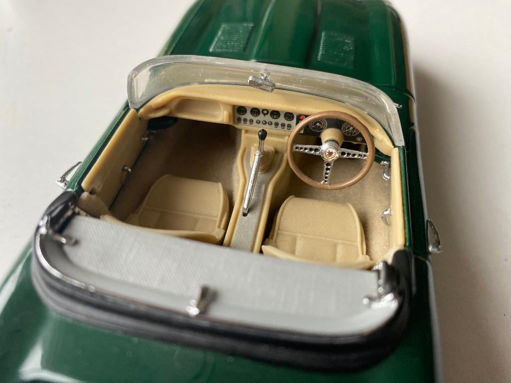 Jaguar E-type cabriolet 1961  1:24, Hobby en Vrije tijd, Modelauto's | 1:24, Zo goed als nieuw, Auto, Overige merken, Ophalen of Verzenden