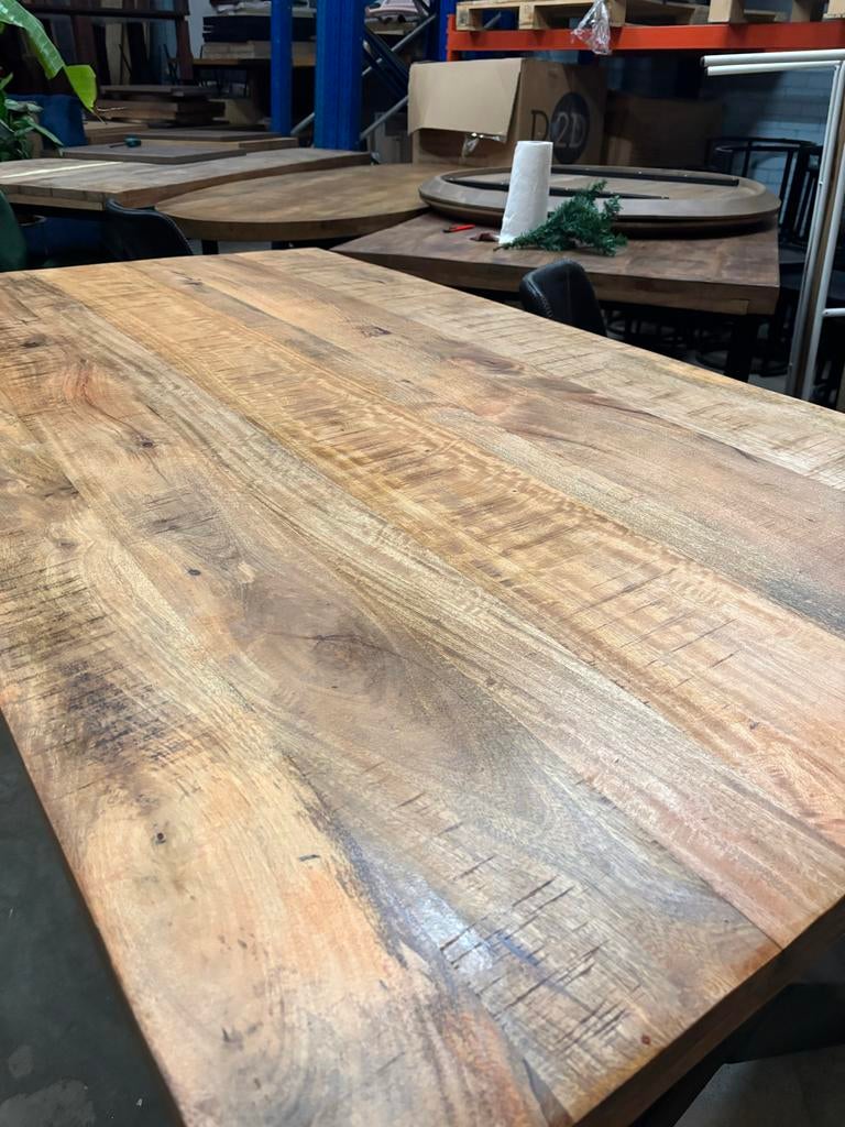 Mangohouten Eettafel 200x100 cm - Showroommodel, Huis en Inrichting, Tafels | Eettafels, Ophalen, 100 tot 150 cm, 200 cm of meer