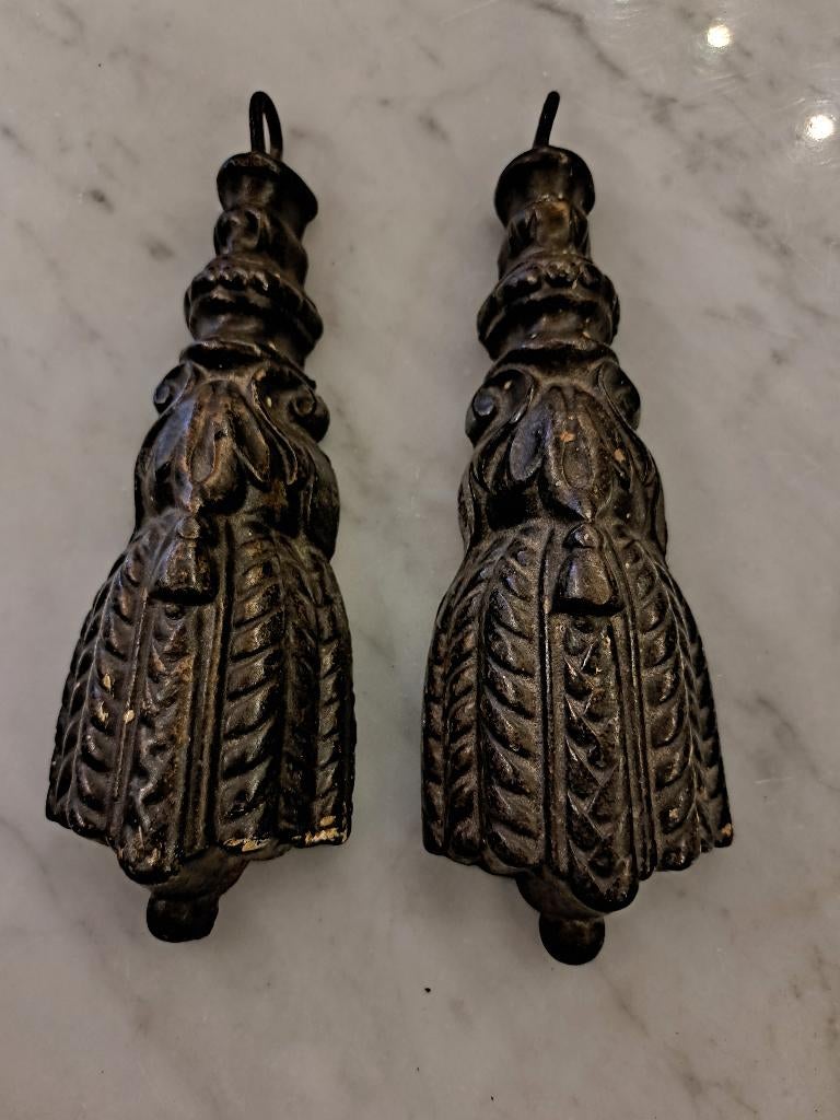 2 Oude gietijzeren gordijn gewichten, Antiek en Kunst, Ophalen of Verzenden