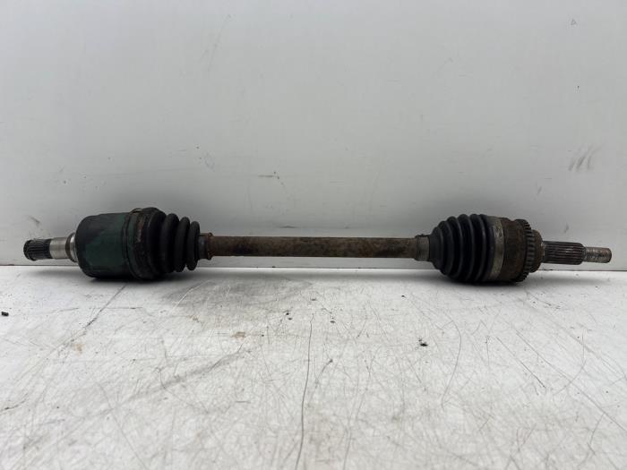 Aandrijfas links-voor van een Suzuki Swift, Gebruikt, -, -, Ophalen of Verzenden