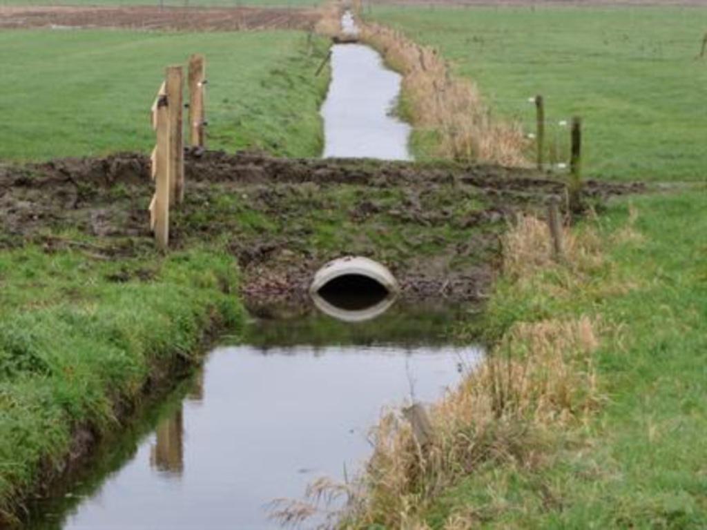 duikerbuis  315 en 400; mm met mof 20.40€ per meter, Doe-het-zelf en Verbouw, Buizen en Afvoer, Ophalen, Pvc, Nieuw, 4 tot 6 meter