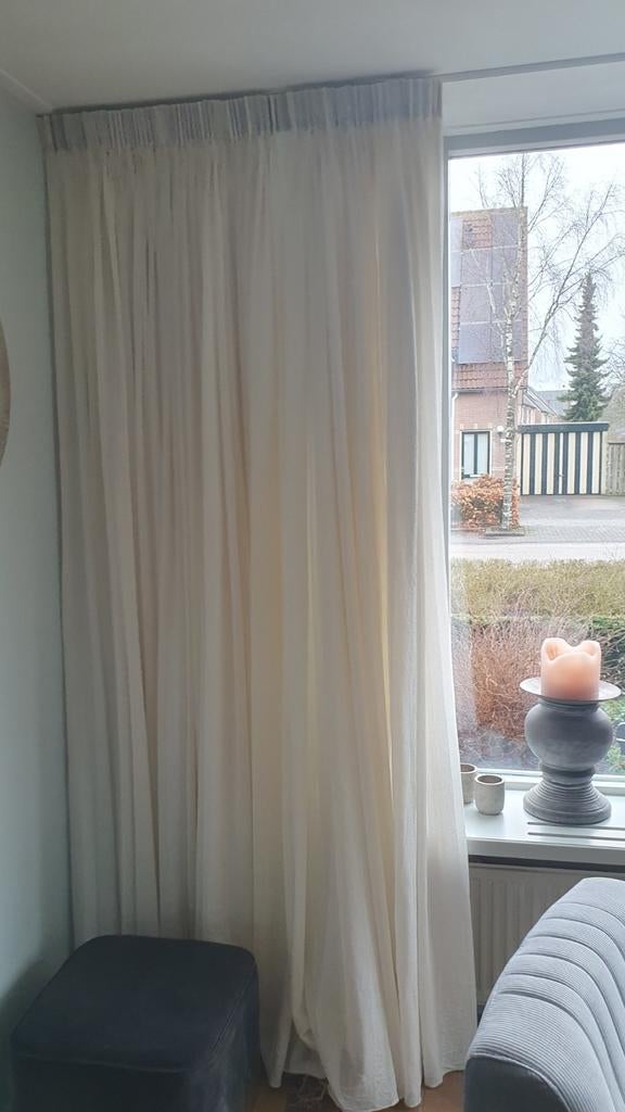Inbetween gordijnen kleur gebroken wit., 200 cm of meer, Wit, Ophalen of Verzenden, Zo goed als nieuw