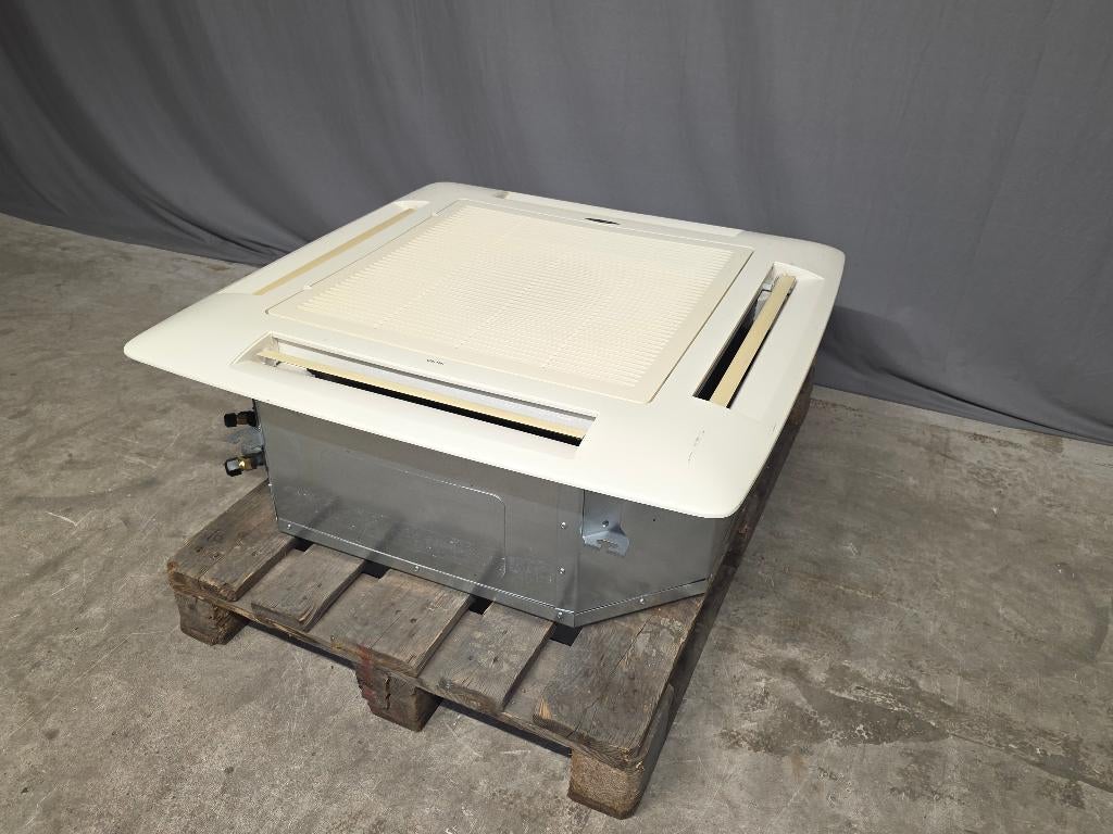 Refurbished cassette airco Carrier Xpower 7,0 kW, Koelen en Ontvochtigen, Timer, 3 snelheden of meer, Ophalen of Verzenden