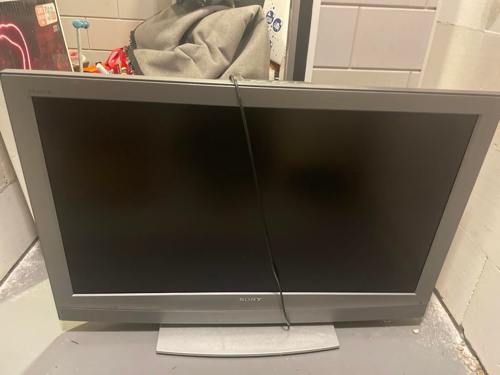 Sony Bravia oud model - Werkt zoals het hoort., Ophalen, Gebruikt, Sony