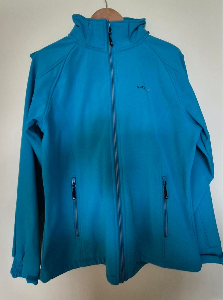 Turquoise Kjelvik Softshell Jas, Blauw, Maat 42/44 (L), Nieuw, Ophalen of Verzenden