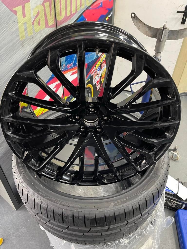 Audi RS velgen 22inch modeljaar 2026 (met nieuwe banden), Auto-onderdelen, Banden en Velgen, Ophalen, Velg(en), 285 mm, Nieuw
