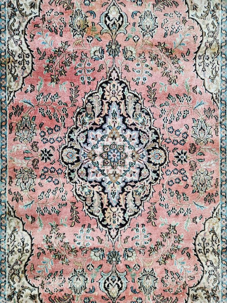 Handmade oosters zijde Kashmir tapijt medallion 135x217cm, Crème, Gebruikt, 100 tot 150 cm, Onbekend