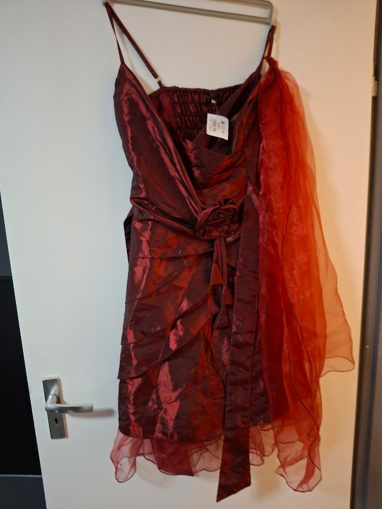 Nieuw galajurk rood maat 36-38, Galajurk, Nieuw, Ophalen of Verzenden, Maat 36 (S)