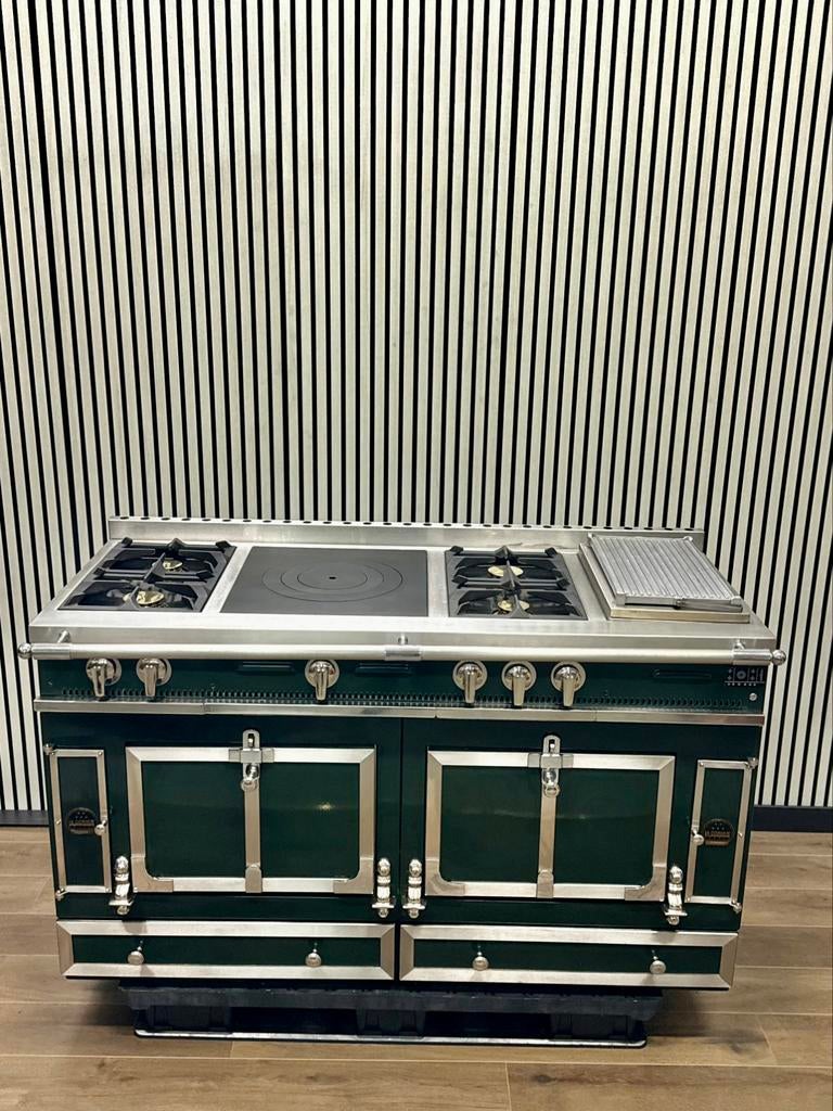 Luxe Fornuis La Cornue Chateau Groen 5 pits + Grill 150 cm, 60 cm of meer, Fornello Esperta, Grill, Ophalen of Verzenden