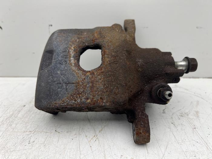 Remklauw (Tang) links-voor van een Suzuki Alto, Gebruikt, -, -, Ophalen of Verzenden