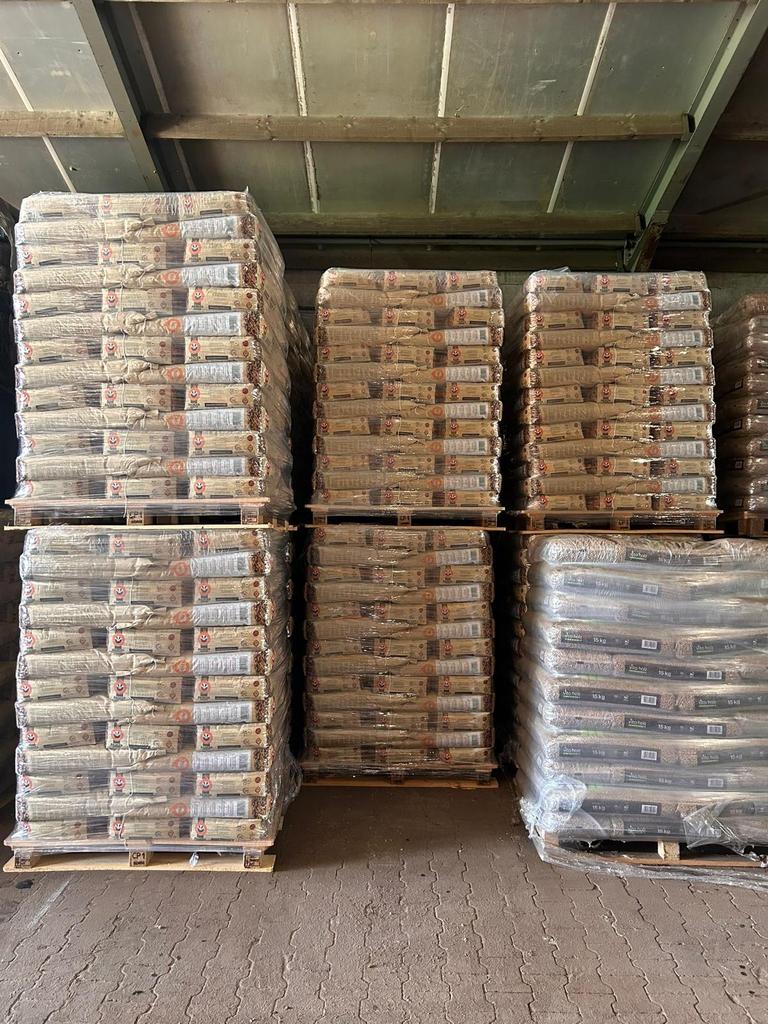 Pelletkorrels | Badger pellets | pellets, Minder dan 3 m³, Ophalen