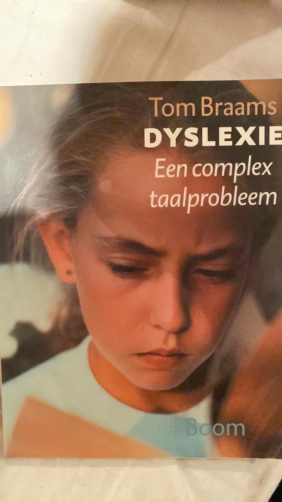 Tom Braams - Dyslexie : een complex taalprobleem, Boeken, Tom Braams, Ophalen of Verzenden, Ontwikkelingspsychologie, Zo goed als nieuw