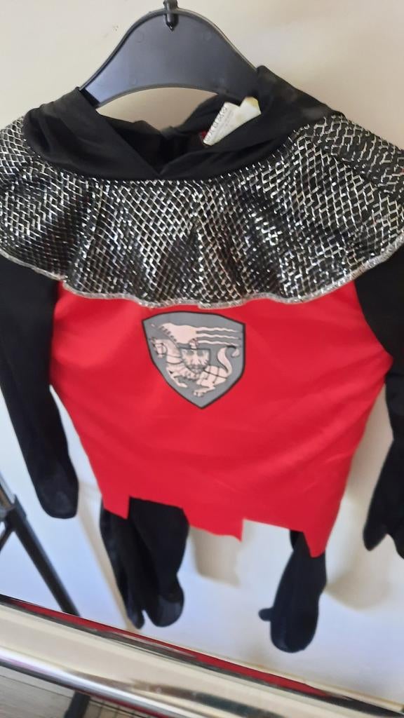 Ridder kostuum, Kinderen en Baby's, Carnavalskleding en Verkleedspullen, Ophalen of Verzenden, Zo goed als nieuw, 146 t/m 152