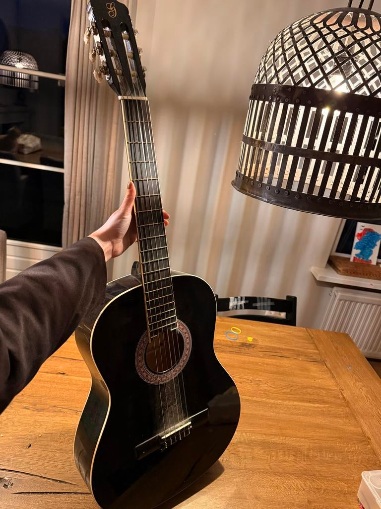 Gomez Gitaar 001/BK - Zwart, zo goed als nieuw, Ophalen, Zo goed als nieuw, Klassieke of Spaanse gitaar