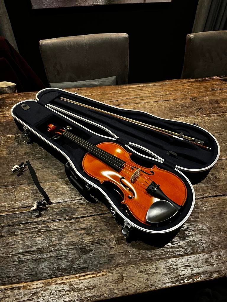 Yamaha V3 4/4 Viool, Muziek en Instrumenten, Strijkinstrumenten | Violen en Altviolen, Ophalen of Verzenden, 4/4-viool, Met koffer