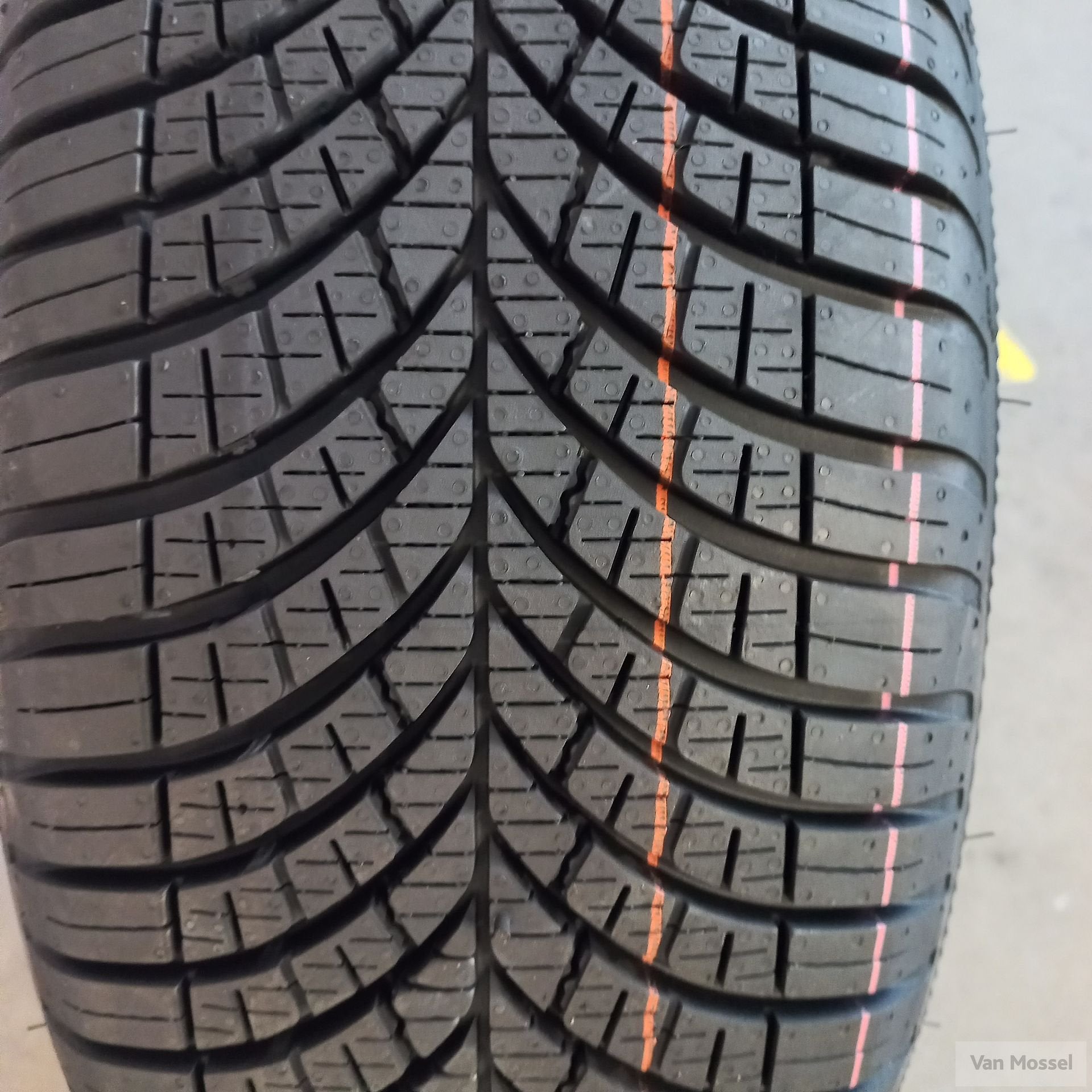 Goodyear Vector 4 Seasons 195/60/R15 92V, Gebruikt, 15 inch, -, -