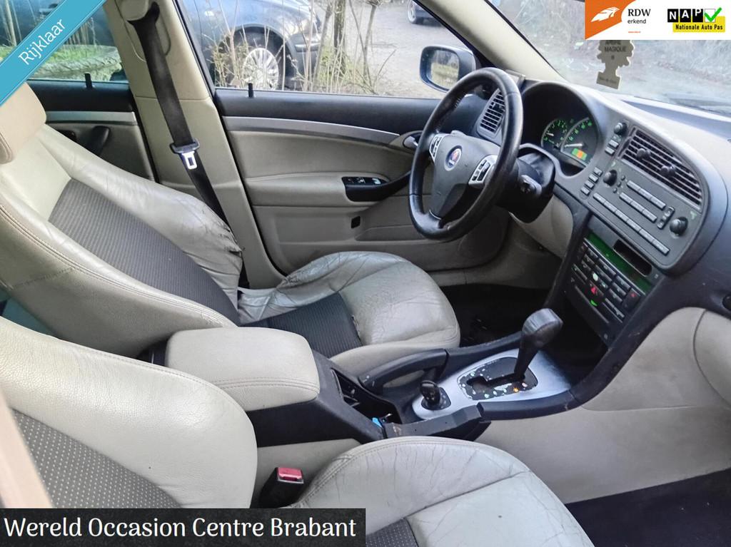 Saab 9-3 Sport Estate 2.0 T Vector automaat apk 04 27 Nieuw!, 1998 cc, Gebruikt, 4 cilinders, Zwart