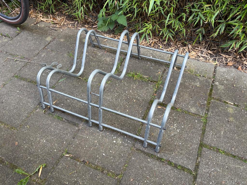Fietsenrek voor 3 fietsen - Gegalvaniseerd staal, Fietsen en Brommers, Fietsaccessoires | Fietsenrekken, Gebruikt, Ophalen