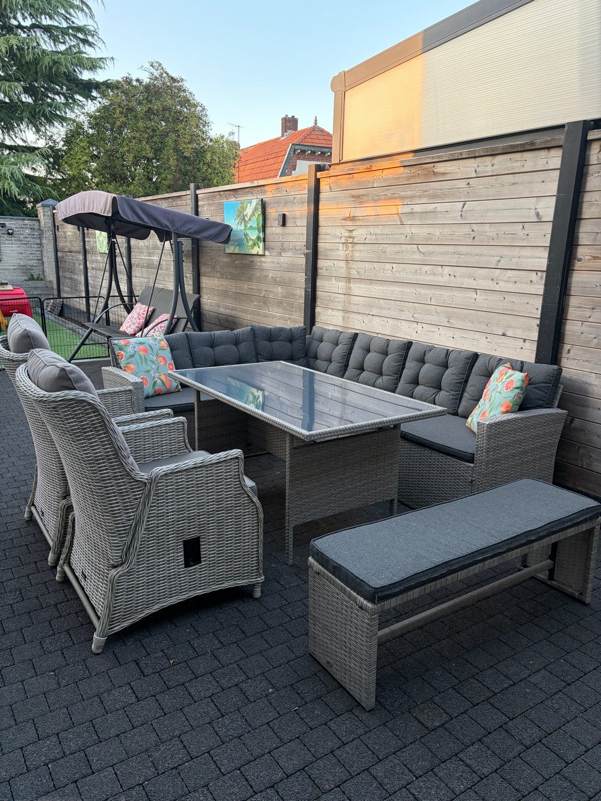 Complete Loungeset met Eettafel en Stoelen, Ophalen, Bank, Meer dan 8 zitplaatsen, Zo goed als nieuw
