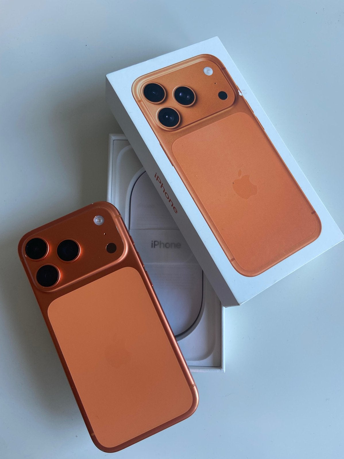 iPhone 17 Pro 256GB Oranje – 92% Batterij + Doos, Telecommunicatie, Ajpcostaabreu@hotmail.com, 1328RA, Ophalen of Verzenden, Zo goed als nieuw