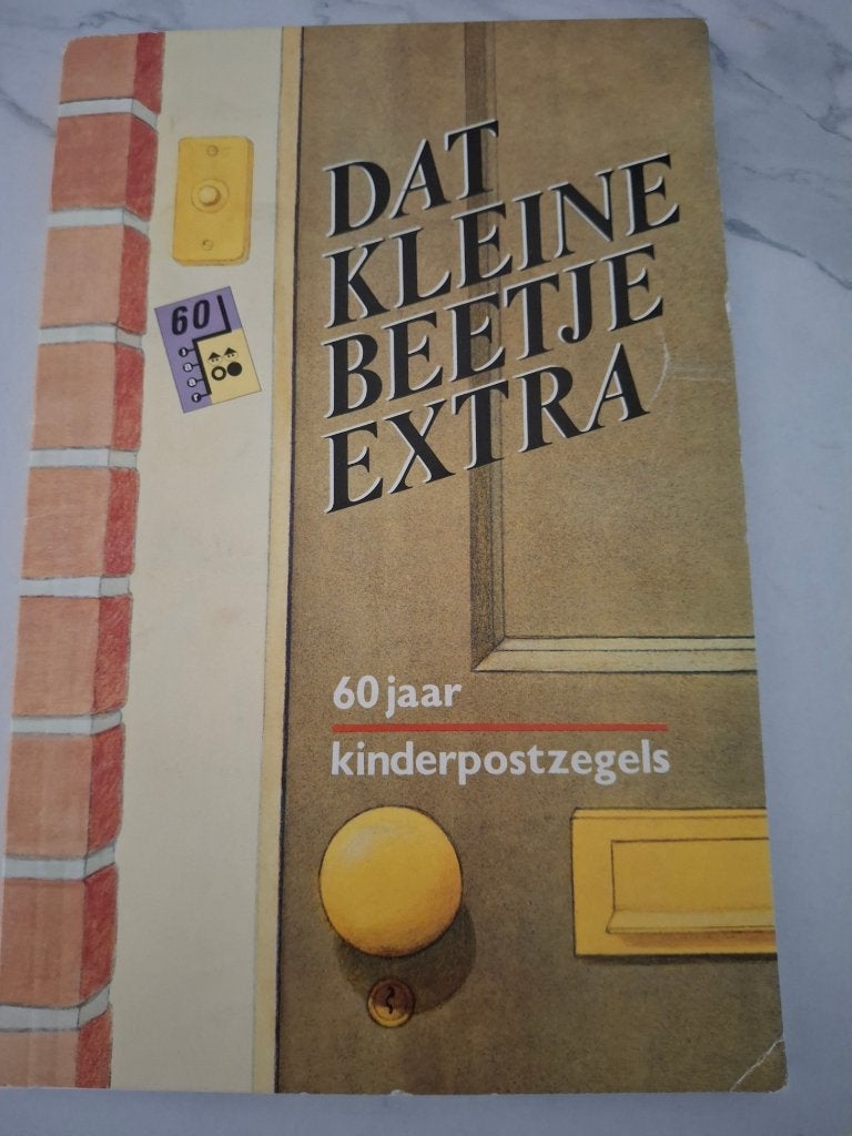 Boekje 60 jaar kinderpostzegels, Ophalen of Verzenden