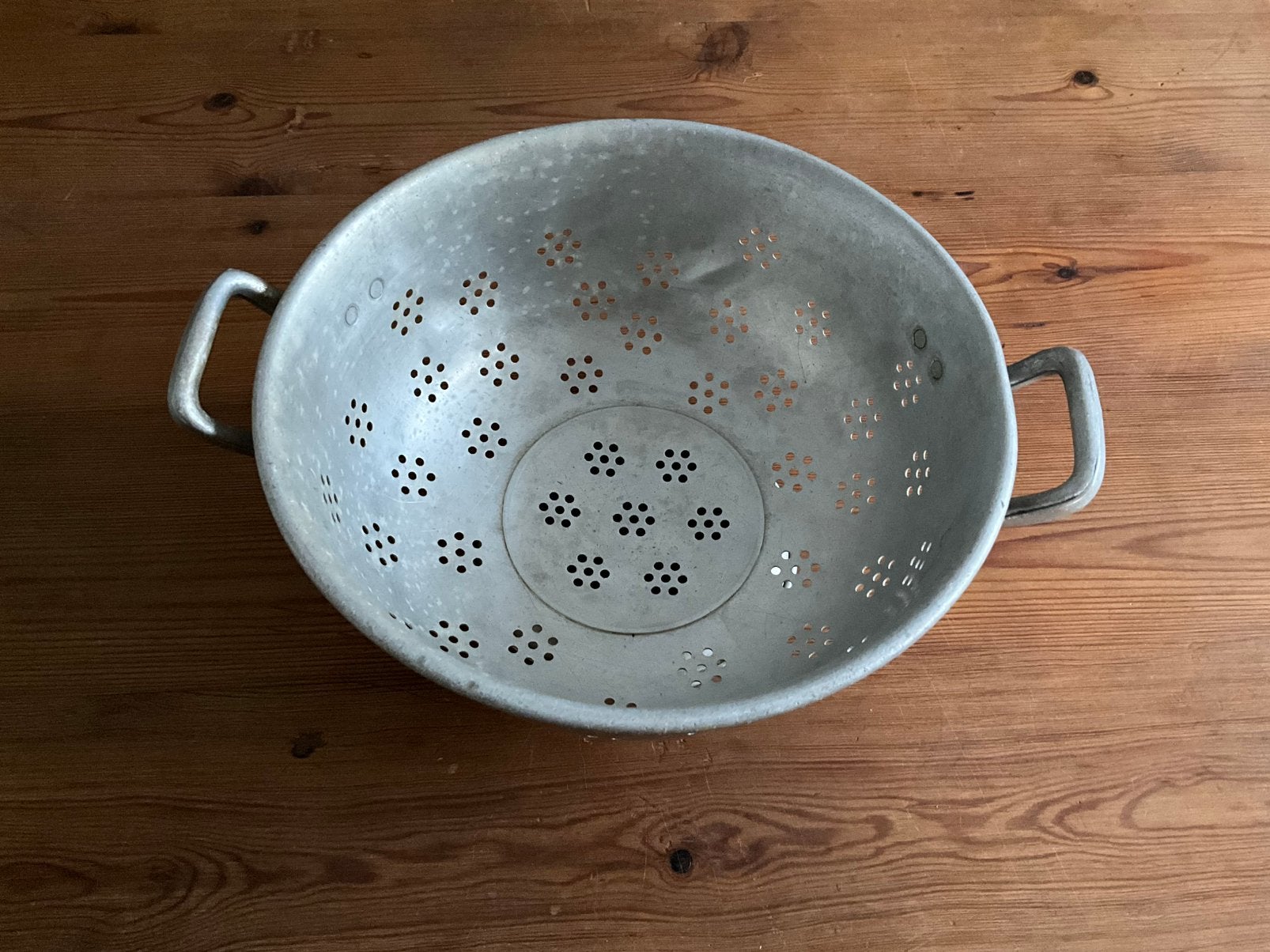 Groot Frans Brocant Aluminium Vergiet, Ophalen