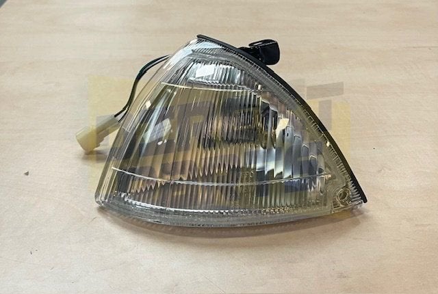 Suzuki Swift SF (1/89-9/96) stadlicht Links (naast koplamp)