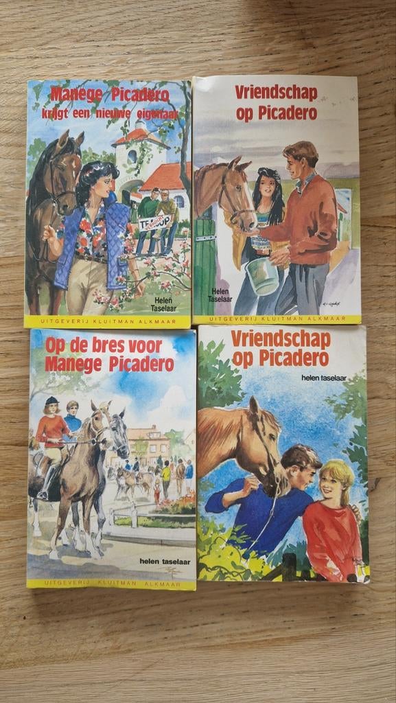 Manege Picadero Boekenreeks - 4 delen, Ophalen of Verzenden, Gelezen, Helen Taselaar, Fictie