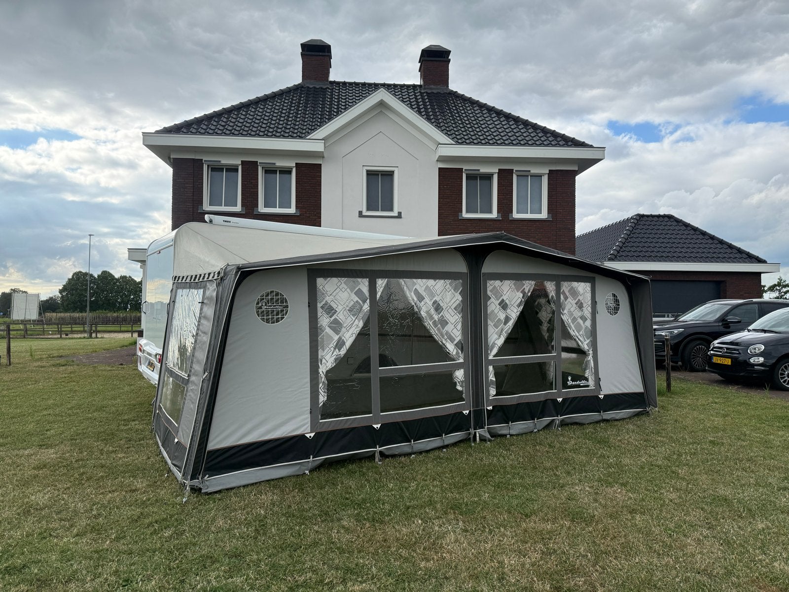 Isabella Ambassador Dawn Voortent - Omloopmaat 19   g19/1025, Caravans en Kamperen, Voortenten en Luifels, Ophalen, Gebruikt, Isabella