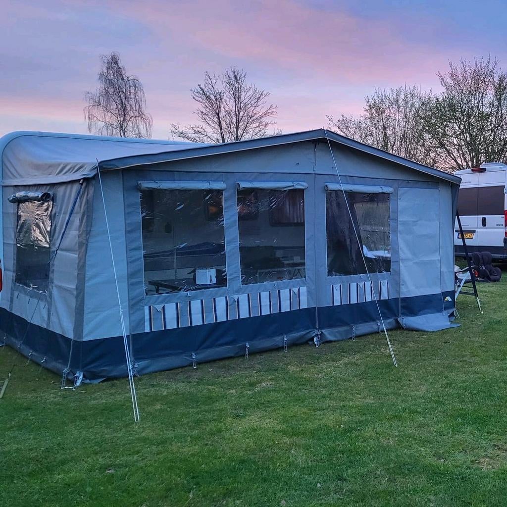 DWT Caravan Voortent Maat 11 (900-925) - Duitse Degelijkheid, Ophalen