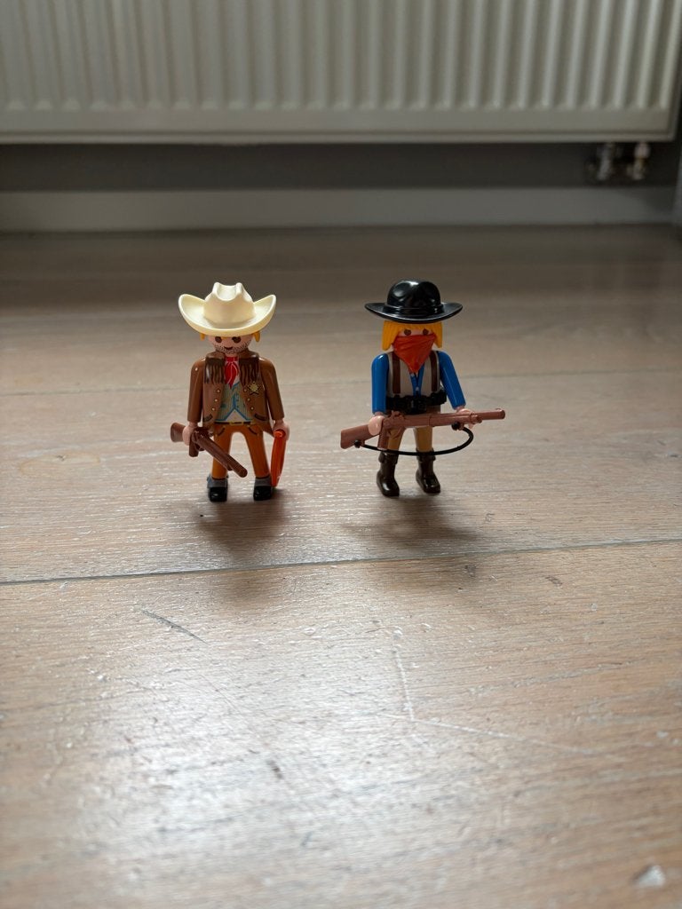Playmobil gemaskerde bandiet 6820 en friends cowboy 9334, Losse onderdelen, Ophalen of Verzenden, Zo goed als nieuw, Country