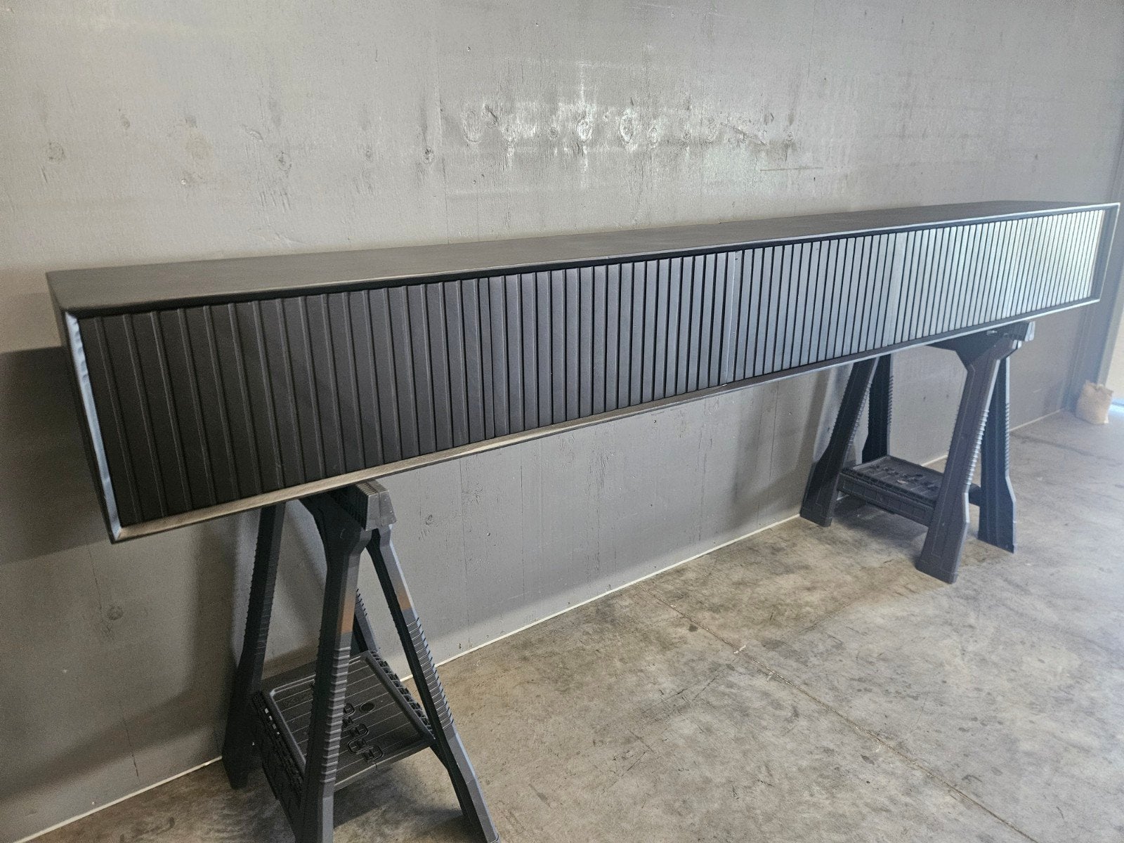 Tv-meubel zwevend mangohout 280 cm lang, Ophalen, Gebruikt, 200 cm of meer, Minder dan 100 cm