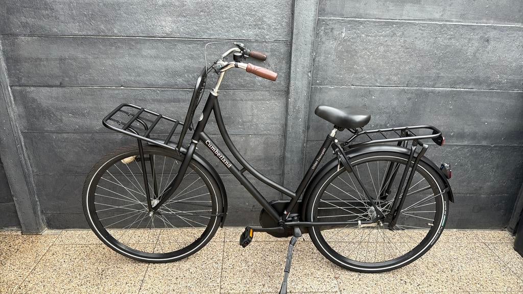 Zeer nette transportfiets Cumberland 28 inch.3 versn., Fietsen en Brommers, Terugtraprem, 53 tot 56 cm, Versnellingen, Ophalen of Verzenden