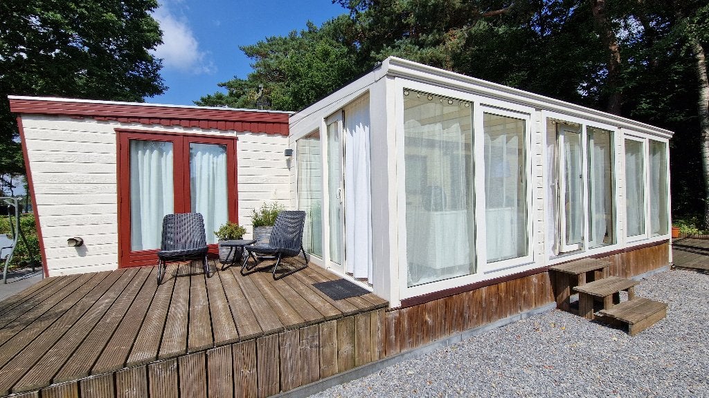 Chalet Stacaravan met Aluminium Serre en Complete Inboedel, Tot en met 6