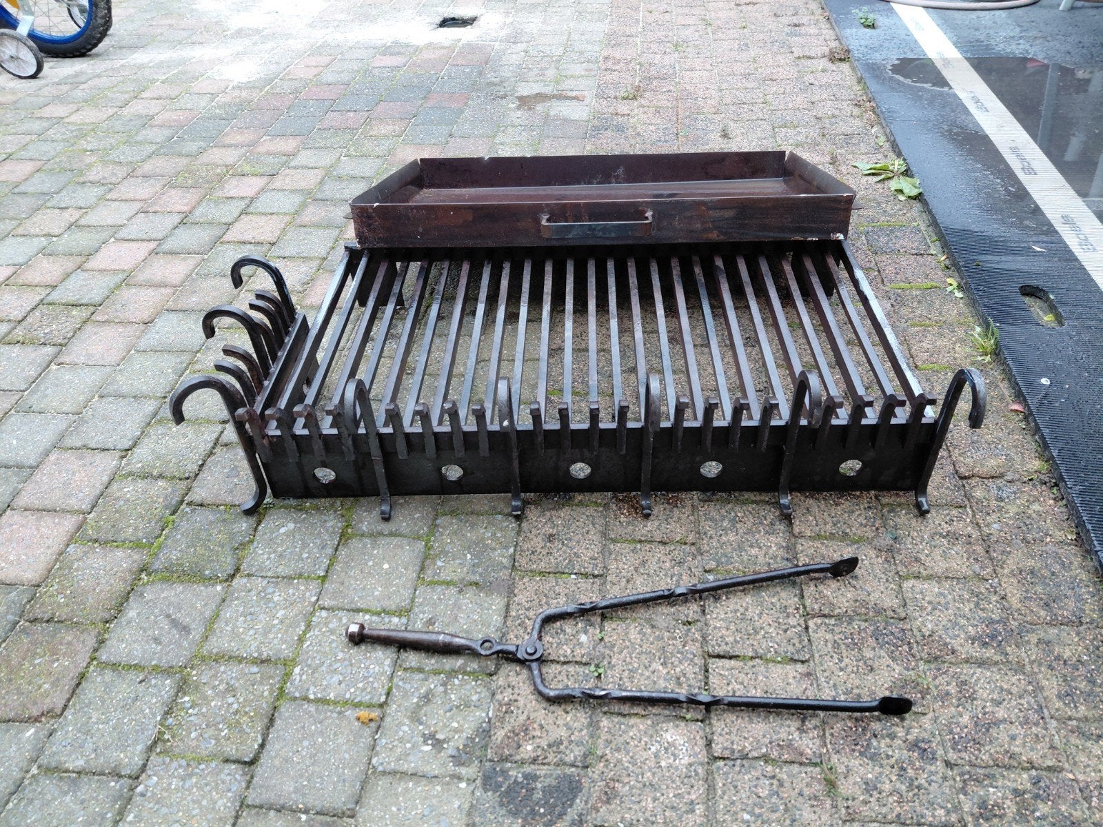 Haard rooster, kolentang, aslade en haardscherm, Ophalen, Zo goed als nieuw, Houthaard