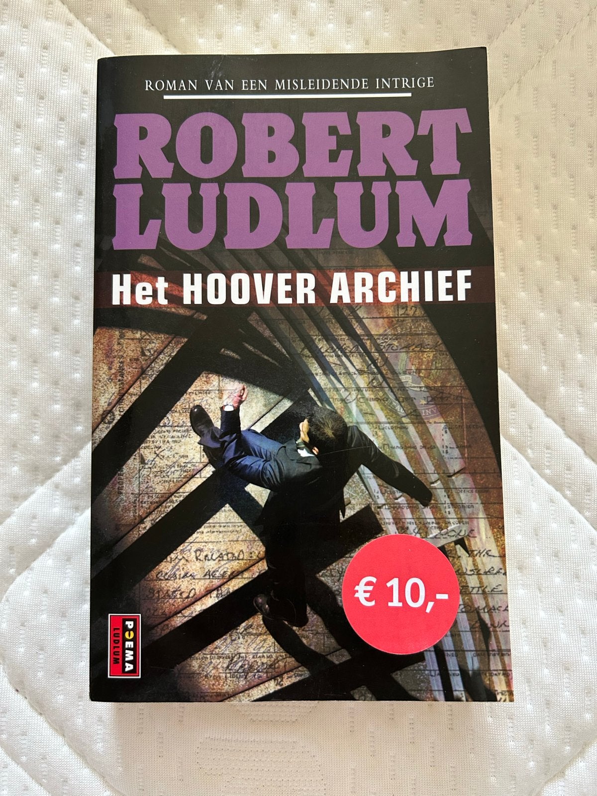 Het Hoover Archief - Robert Ludlum (Roman), Ophalen of Verzenden, Zo goed als nieuw, Nederland